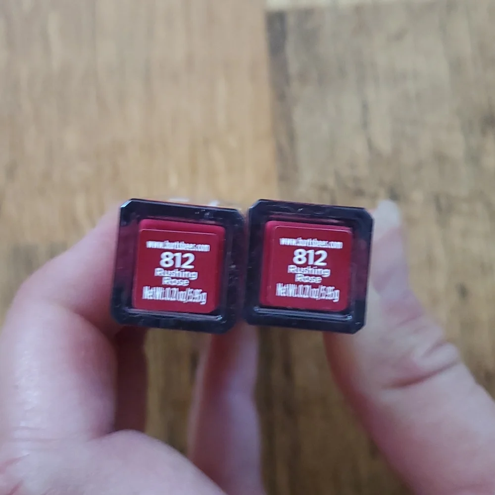 Burt's Bees‎ Liquid Lipstick in Rushing Rose (2 pack)